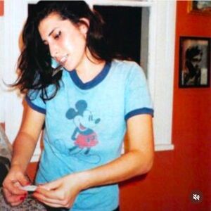 Vintage Y2K Mickey Mouse Disney Tshirt